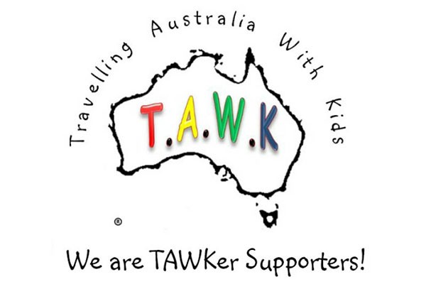 Travelling Australia With kids Logo